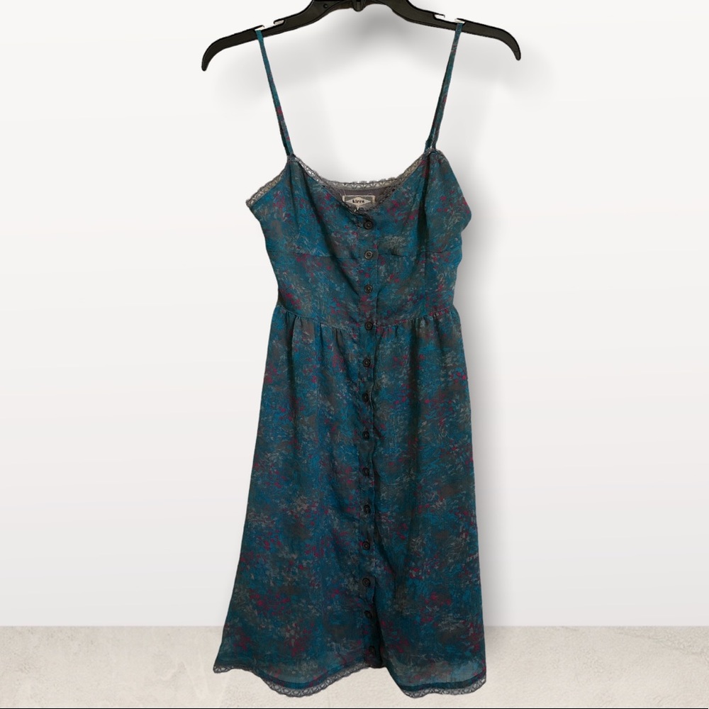 Kirra summer mini dress‎ with lace trim